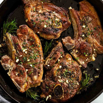 Lamb Shoulder Blade Chop (Bone-in)